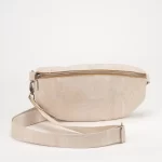 Bolsa de cintura em cortiça