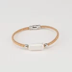 Pulseira em cortiça natural com tubo em cerâmica