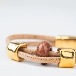 Natural cork bracelet with two turns and catanha ceramic, round gold beads - Image 3